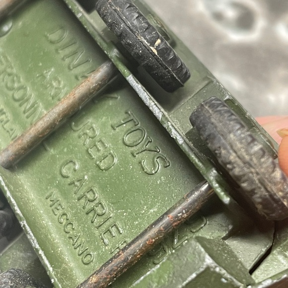 Dinky Toys Meccano 676 Armored Personnel Carrier - Picture 8 of 11